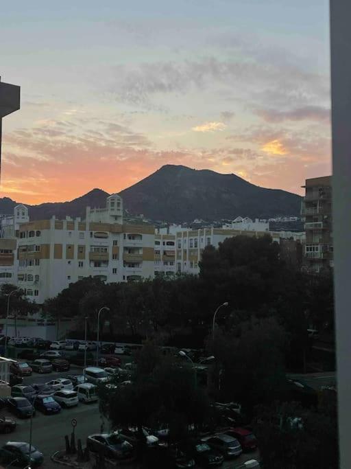 Appartement Loft Moderno - Vistas Mar Y Montana - Piscinas à Benalmádena Extérieur photo