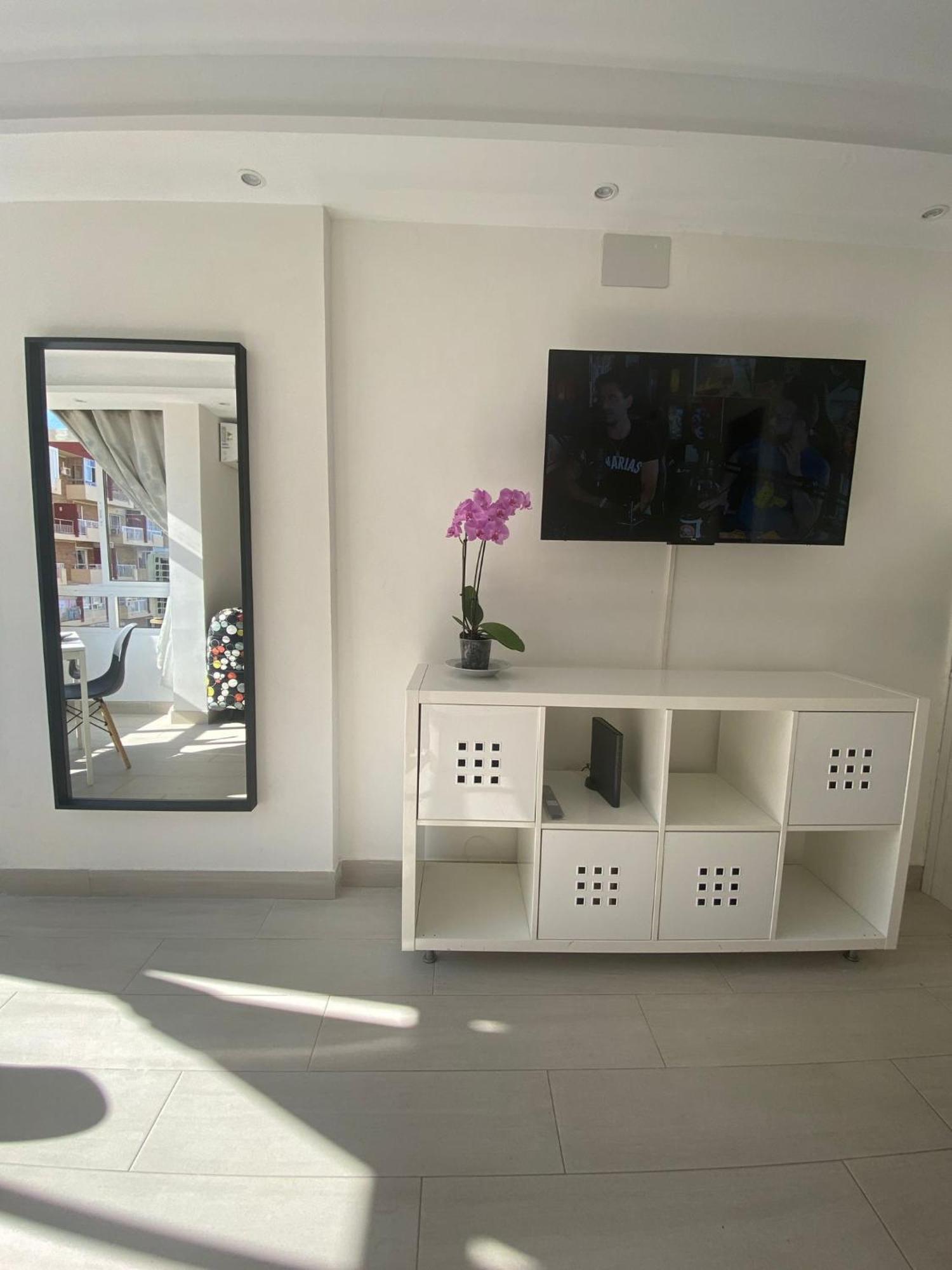 Appartement Loft Moderno - Vistas Mar Y Montana - Piscinas à Benalmádena Extérieur photo