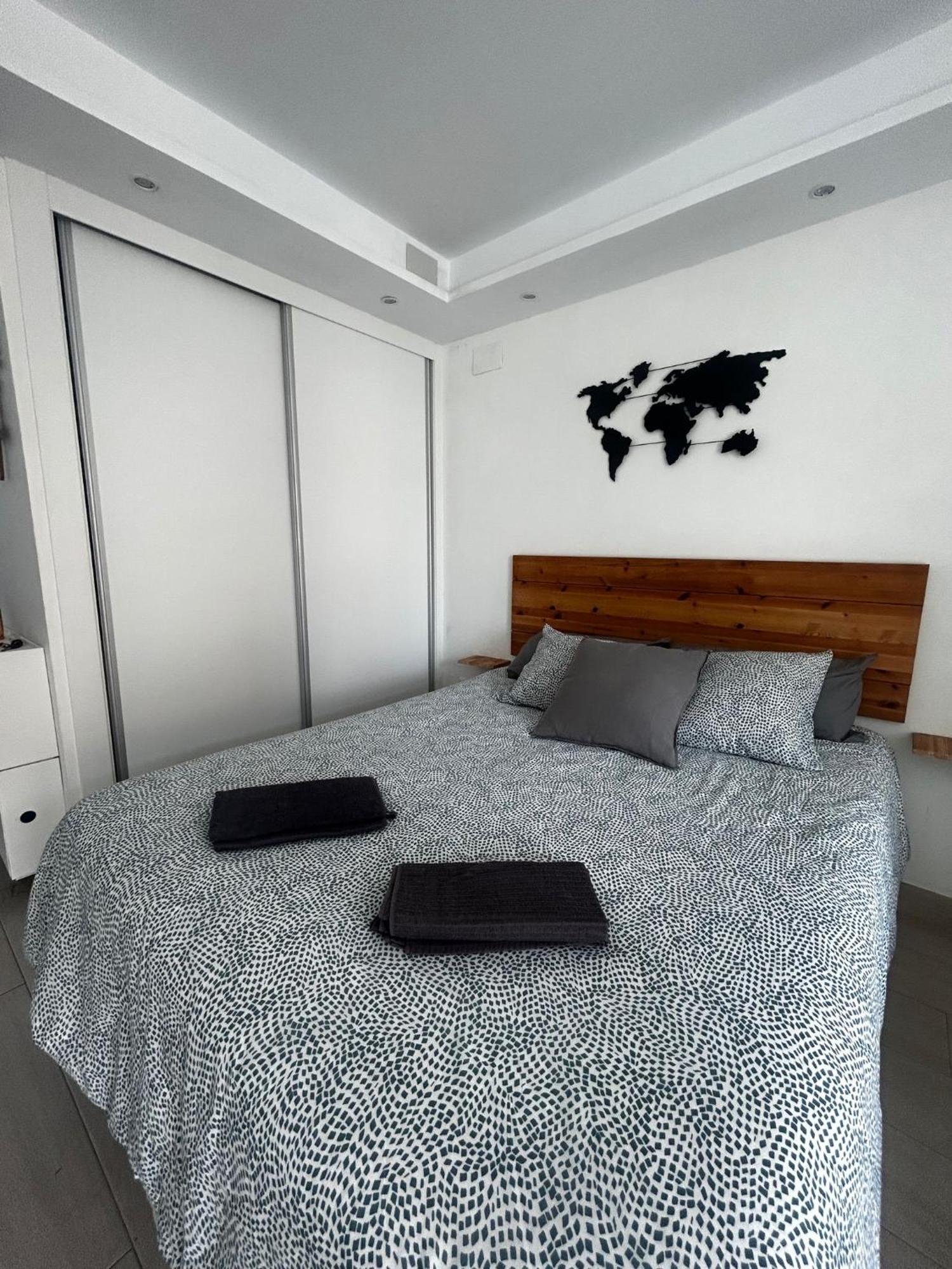 Appartement Loft Moderno - Vistas Mar Y Montana - Piscinas à Benalmádena Extérieur photo
